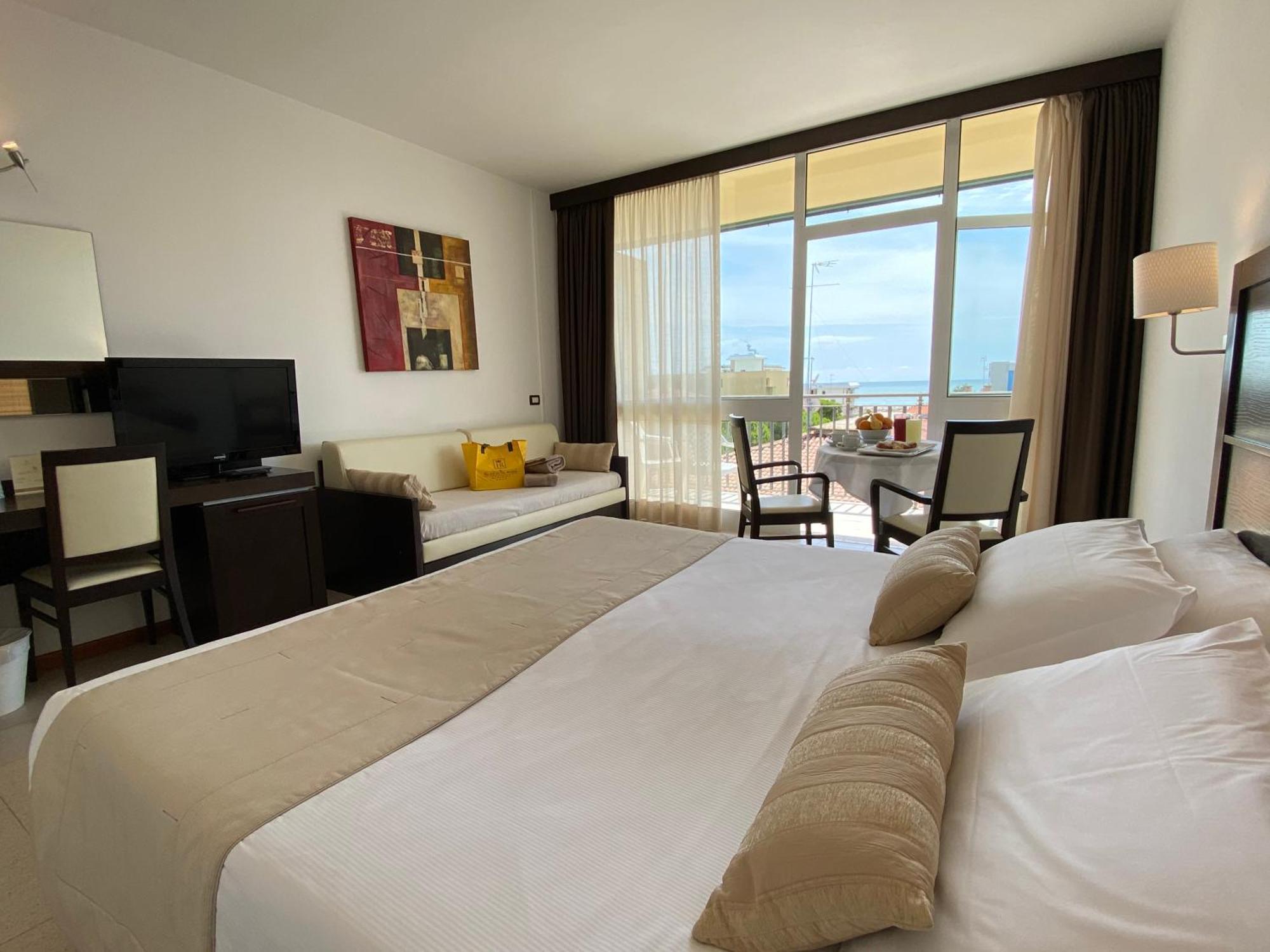 Palace Hotel Regina Bibione Ruang foto